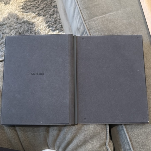 Remarkable 2 - Picture 9 of 12